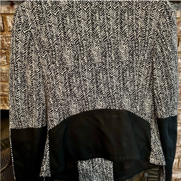 Theory Joean Goat Leather and Tweed Zipped Moto Jacket - Picture 3 of 8